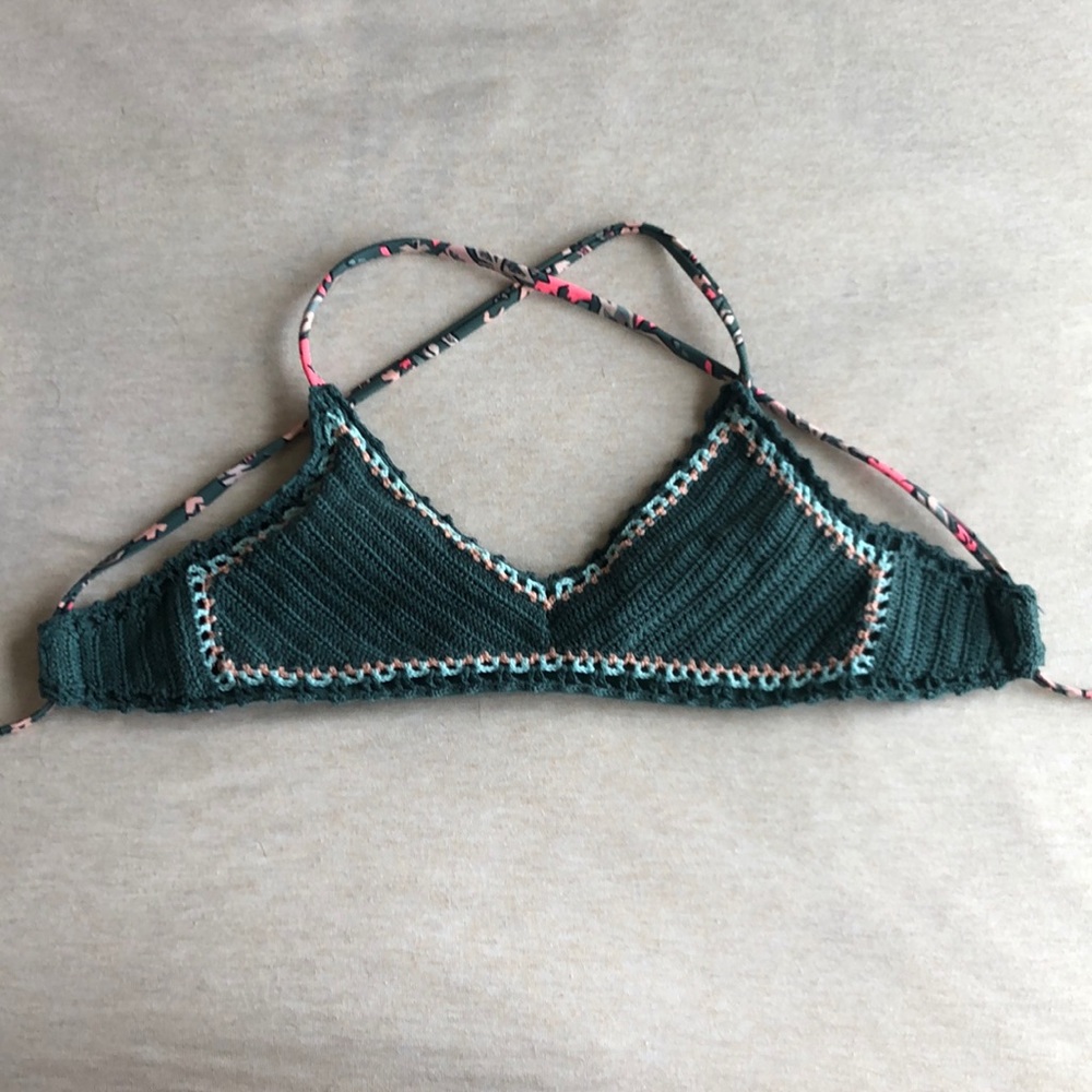 bikini top
